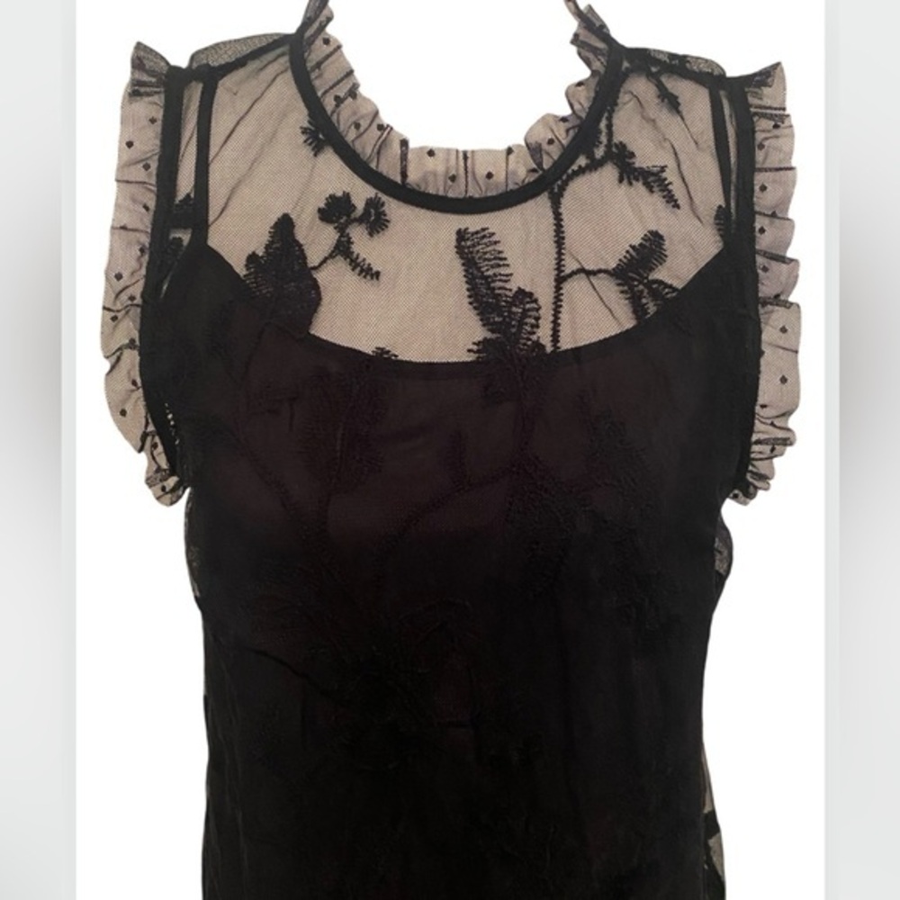Who What Wear Black Cami Sleeveless Blouse Medium lace with polka dots